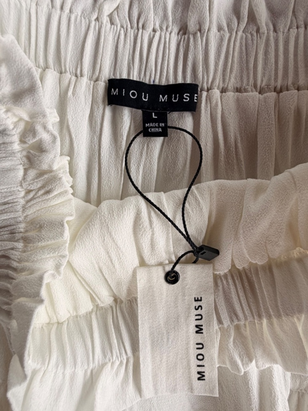 Miou Muse White Tiered Ruffle Mini Skirt | Lace Trim Boho Skirt NWT Size L - Picture 4 of 5